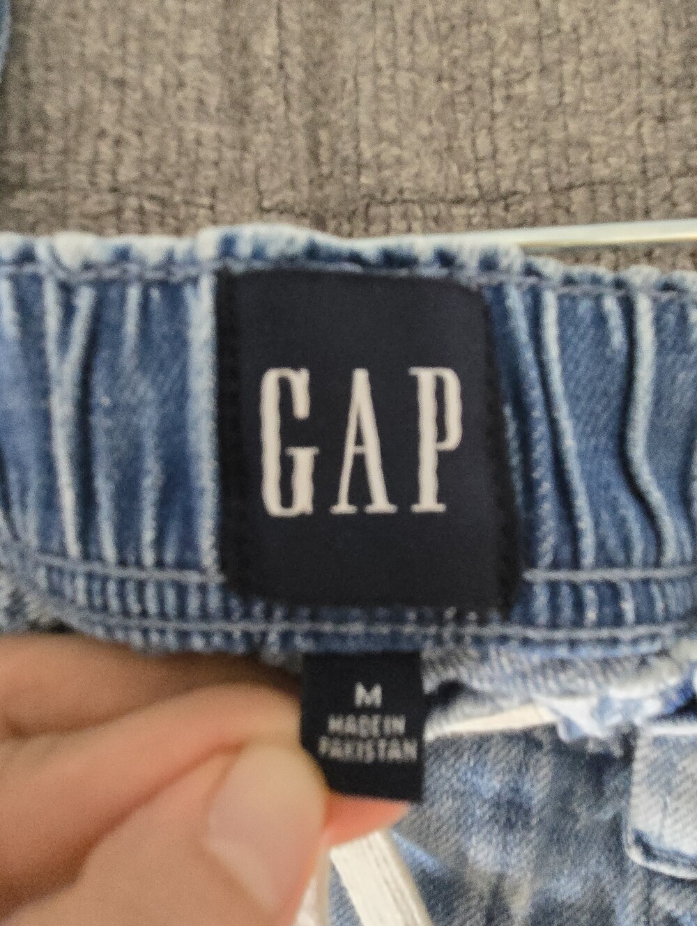 Gap• Easy Denim Utility Women's Distressed Drawstring Jeans. Sz M - Picture 8 of 9